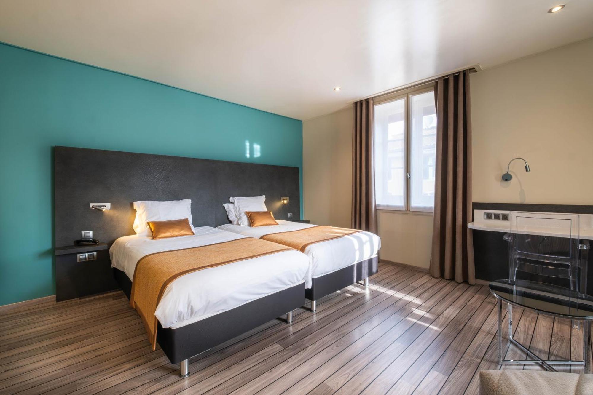 Logis Hotel De Bourgogne - Mâcon المظهر الخارجي الصورة