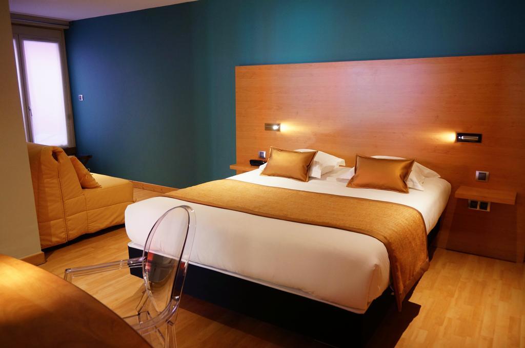 Logis Hotel De Bourgogne - Mâcon المظهر الخارجي الصورة