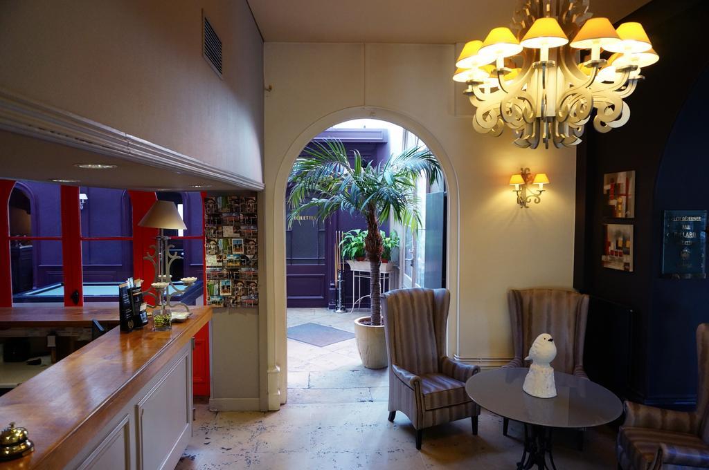 Logis Hotel De Bourgogne - Mâcon المظهر الخارجي الصورة